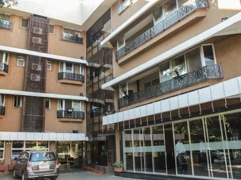 Hotel Chandralok Lonavala Bagian luar foto