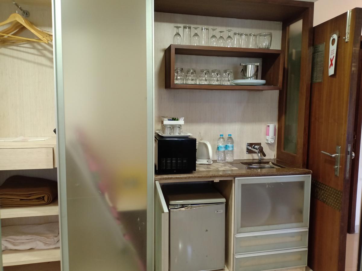 Hotel Chandralok Lonavala Bagian luar foto