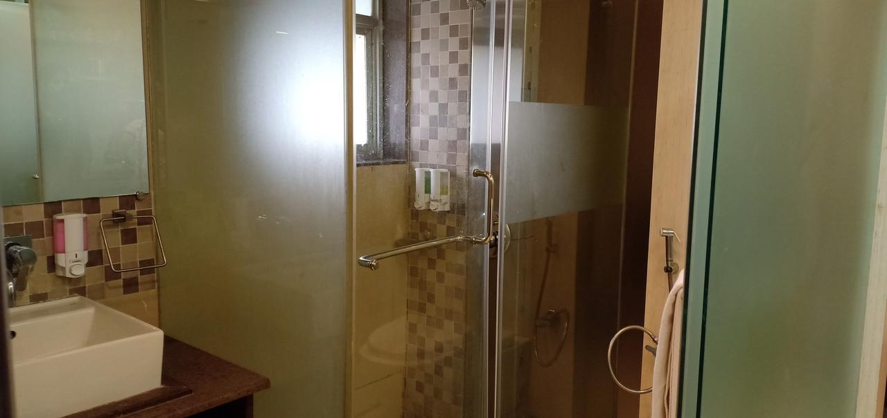 Hotel Chandralok Lonavala Bagian luar foto