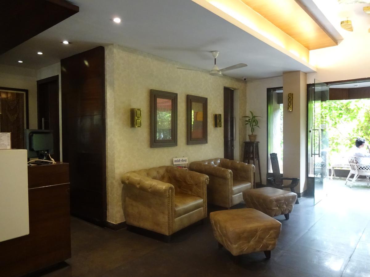 Hotel Chandralok Lonavala Bagian luar foto